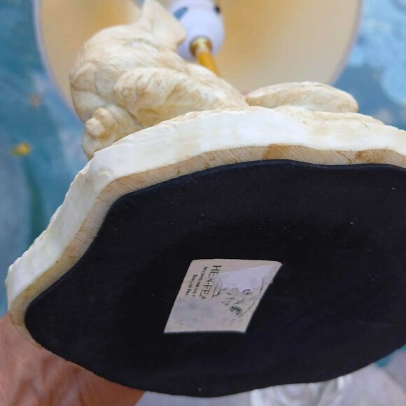 Adorable Mamma Bunny & 3 Baby Bunnies Carved Poly Resin Figurine Accent Lamp - Picture 6 of 6